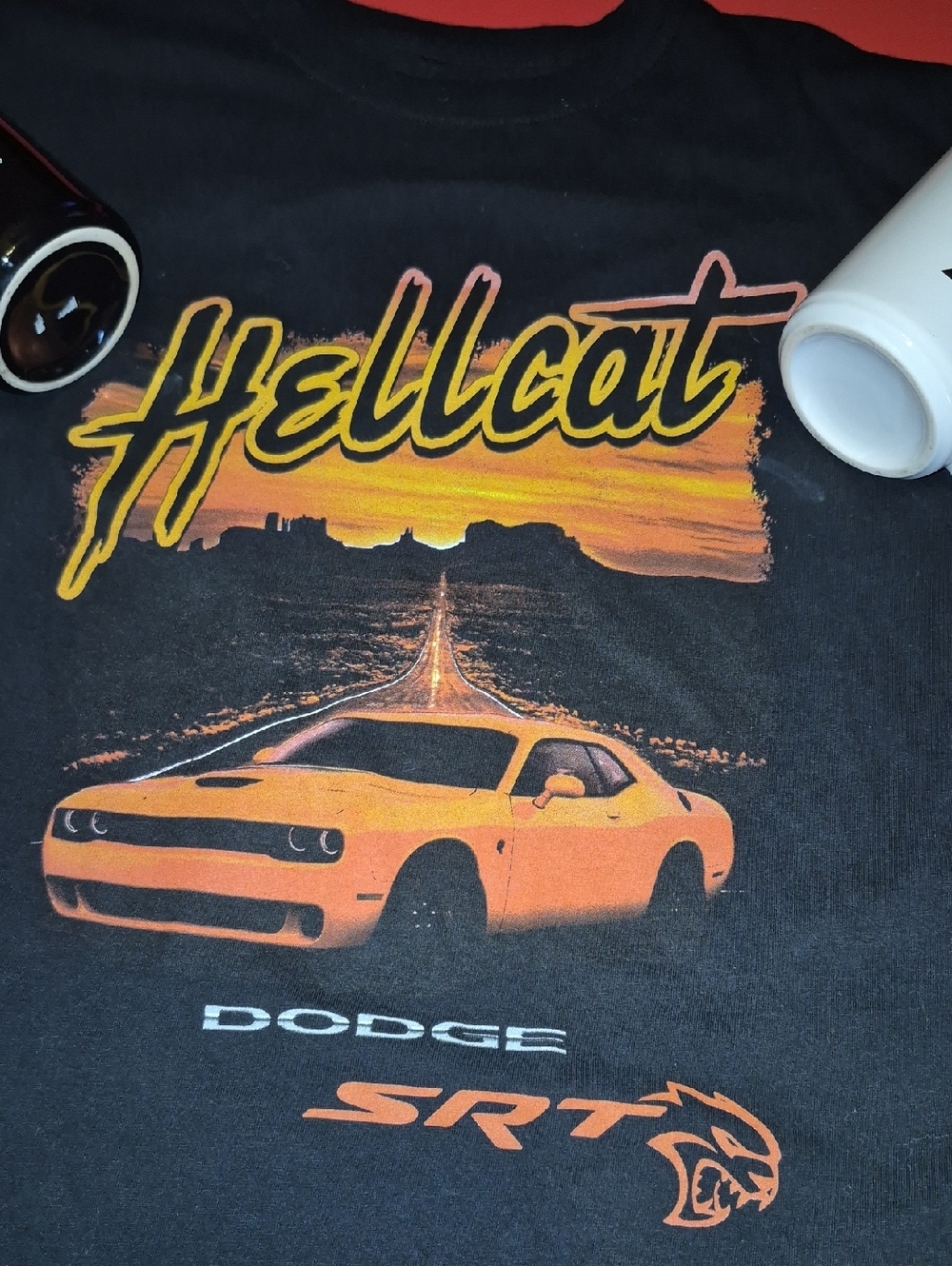 Dodge SRT Hellcat Black Tee with Orange Graphic And 2 Collectable Mugs. - Picture 6 of 9